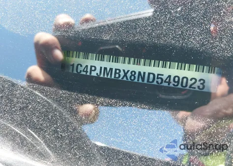 2022 Jeep Cherokee Trailhawk 4X4 z USA, uszkodzony, nr VIN 1C4PJMBX8ND549023